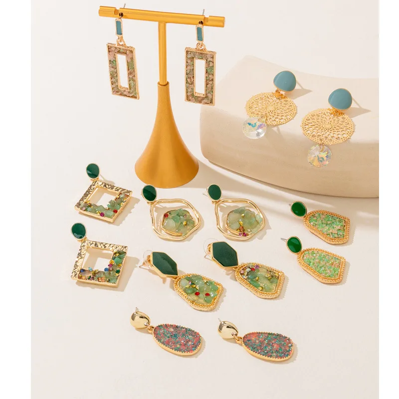 Fashion Green Gravel Irregular Pendant Earrings Square Color Women's Earrings Accessories Jewelry
Fashion Green Gravel Irregular Pendant Earrings Square Color Women's Earrings Accessories Jewelry