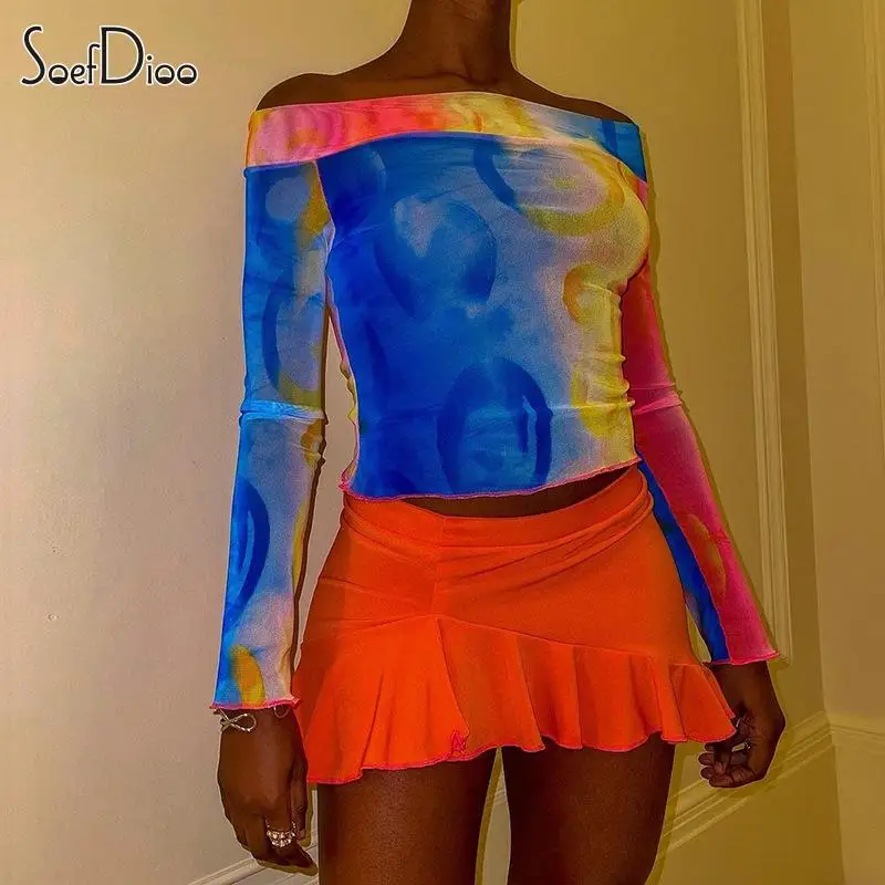 

Soefdioo Tie Dye Prints Fashion Long Sleeve Slash Neck Slim Crop Tops Women Fall 2023 Casual Baddie Streetwear T-Shirt Trending