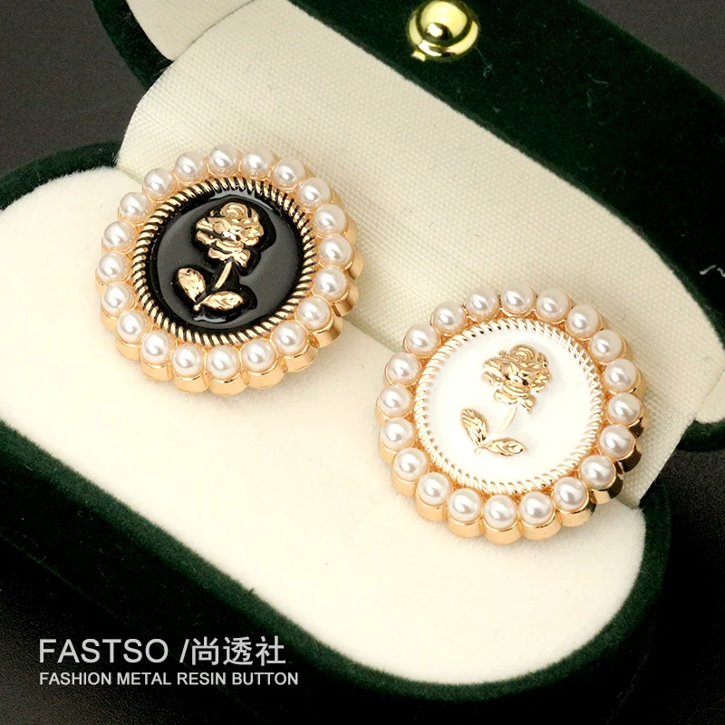 6pcs Rose Buttons for Clothing Sewing Luxury Fashion Flower Pearl Women Suit Coat Retro Sweater Metal Accessories White Black
6pcs Rose Buttons for Clothing Sewing Luxury Fashion Flower Pearl Women Suit Coat Retro Sweater Metal Accessories White Black