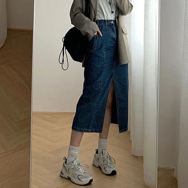 Lucyever Spring Dark Blue Denim Skirts Women Vintage High Waist Loose Midi Skirt Woman Korean Trendy Streetwear All-match Skirts
Lucyever Spring Dark Blue Denim Skirts Women Vintage High Waist Loose Midi Skirt Woman Korean Trendy Streetwear All-match Skirts