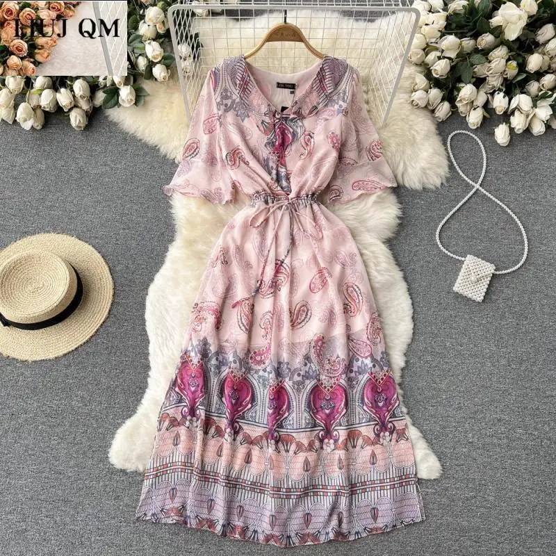 Runway Pink Chiffon Dresses 2022 Summer Women V-neck Short Sleeve High Waist Elegant Print Floral Formal Party Midi A-line Dress
Runway Pink Chiffon Dresses 2022 Summer Women V-neck Short Sleeve High Waist Elegant Print Floral Formal Party Midi A-line Dress