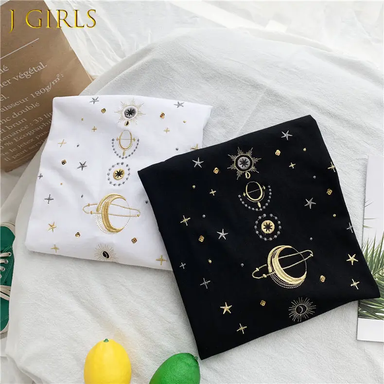 S-3XL Short Sleeve T-shirts Women Couple Embroidery Design Popular Summer Harajuku Unisex Tops Casual Retro All-match Clothing
S-3XL Short Sleeve T-shirts Women Couple Embroidery Design Popular Summer Harajuku Unisex Tops Casual Retro All-match Clothing