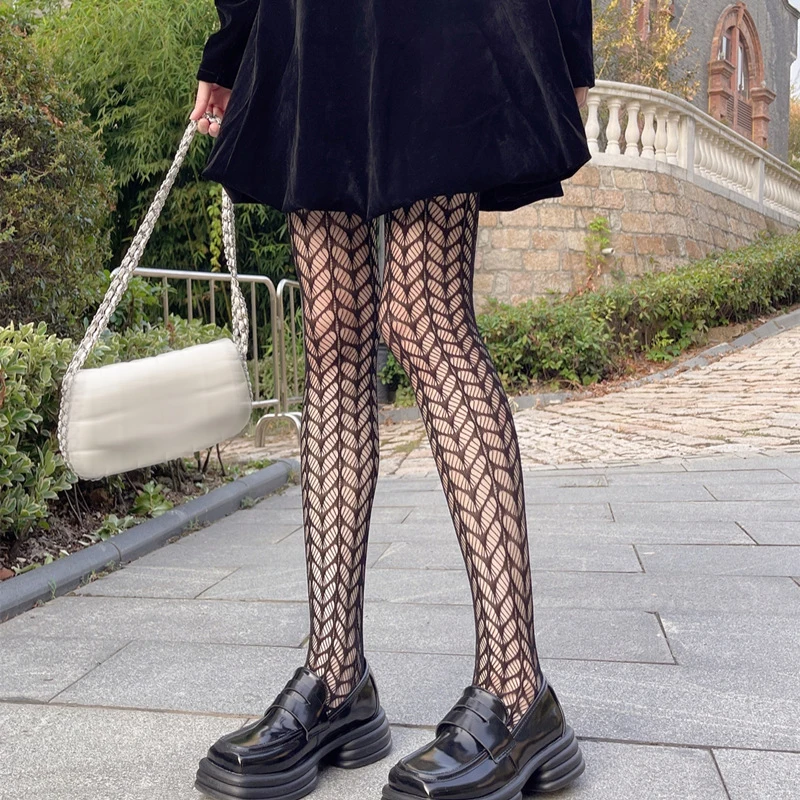 Sexy Women's Long Fishnet Stockings Fish Net Bottoming Pantyhose Lady Mesh Nylon Tights Lingerie Female Thigh High Waist Hosiery
Sexy Women's Long Fishnet Stockings Fish Net Bottoming Pantyhose Lady Mesh Nylon Tights Lingerie Female Thigh High Waist Hosiery