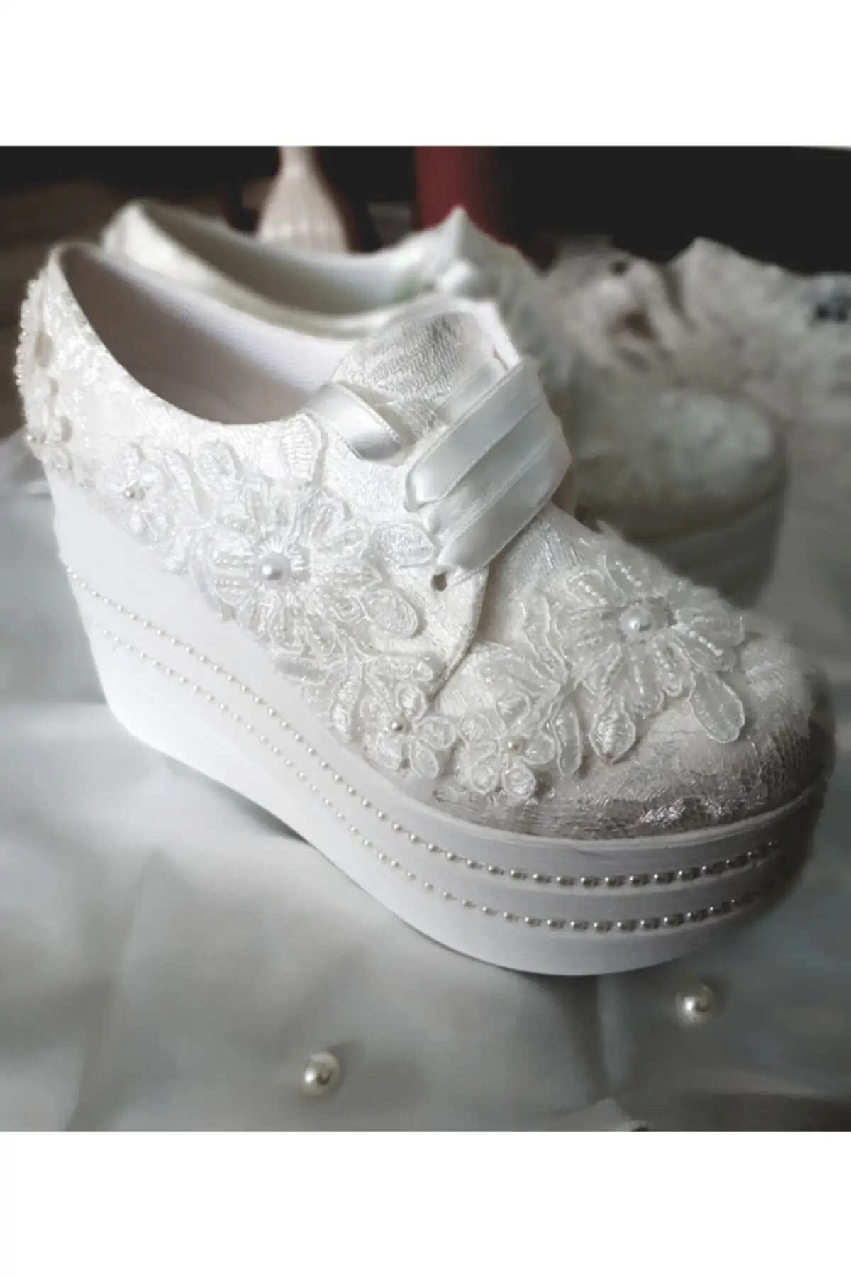 New Fashion Women Vulcanize Shoes Woman White Gupur Wedges Heel Bridal Shoes
New Fashion Women Vulcanize Shoes Woman White Gupur Wedges Heel Bridal Shoes
