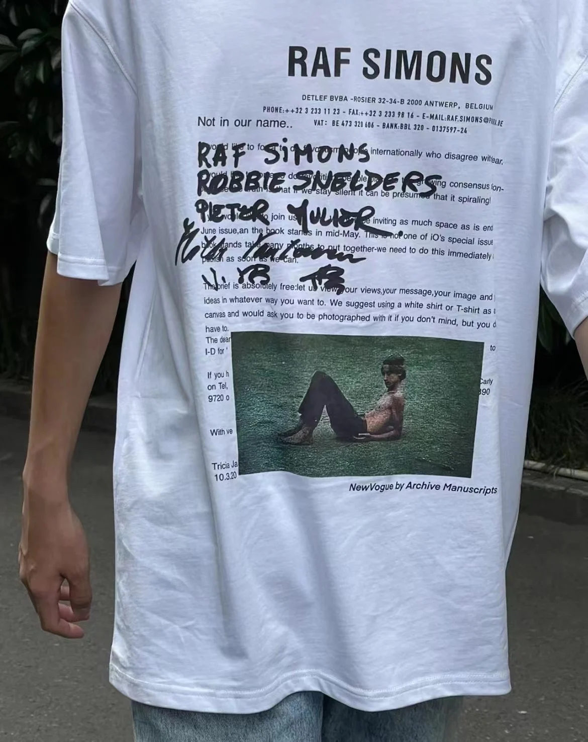 RAF SIMONS Logo Print Cotton Crew Neck Men's And Women's Short Sleeve T-Shirt S-XL
RAF SIMONS Logo Print Cotton Crew Neck Men's And Women's Short Sleeve T-Shirt S-XL