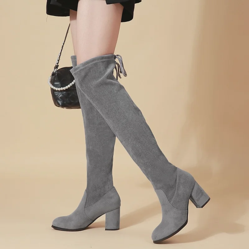 Новинка Осень-зима 2022, модные Универсальные однотонные сапоги до колена, удобные узкие сапоги на толстом каблуке
Новинка Осень-зима 2022, модные Универсальные однотонные сапоги до колена, удобные узкие сапоги на толстом каблуке