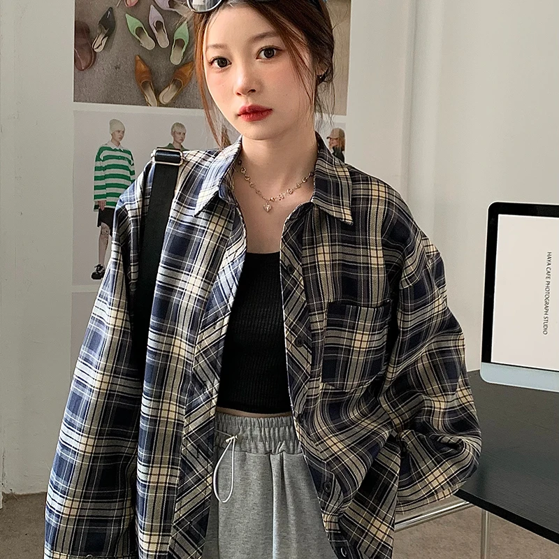 Cotton Plaid Blouses for Women 2022 New In Long Sleeve Fashion Shirts Loose Korean Tum-down Collar Top Pockets Casual Clothing
Cotton Plaid Blouses for Women 2022 New In Long Sleeve Fashion Shirts Loose Korean Tum-down Collar Top Pockets Casual Clothing