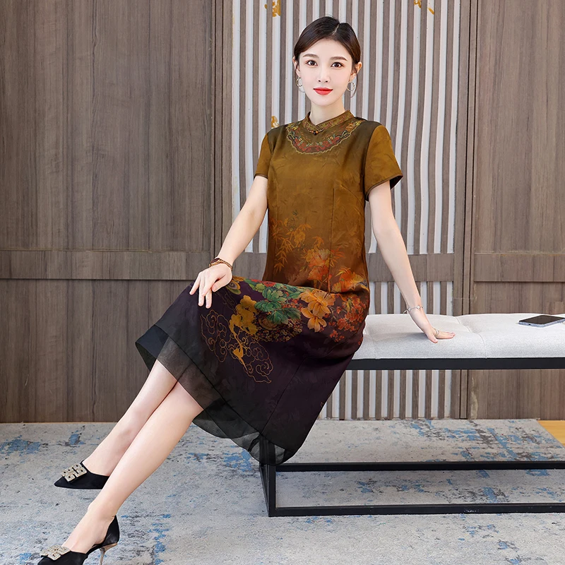 Elegant Retro Middle-aged Mothers Delicate Luxurious Silk Dress 2023 Summer New Nobleness Slim Fit Flower Print Female Tops T404
Elegant Retro Middle-aged Mothers Delicate Luxurious Silk Dress 2023 Summer New Nobleness Slim Fit Flower Print Female Tops T404