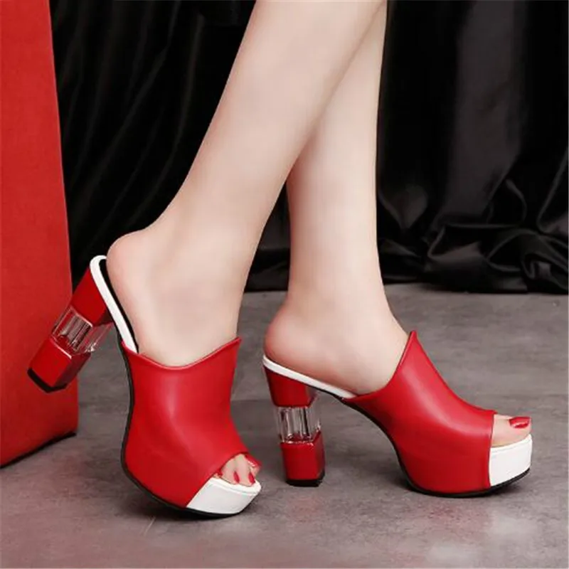 2022 Ladies Leather Sole Slippers Women Sexy High Heel Mules Black Peep Toe Platform Mules Sandals Shoes
2022 Ladies Leather Sole Slippers Women Sexy High Heel Mules Black Peep Toe Platform Mules Sandals Shoes