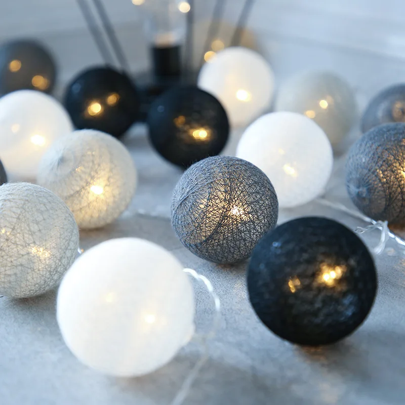 20 LED Cotton Ball Garland String Lights Christmas Fairy Lighting Strings for Outdoor Holiday Wedding Xmas Party Home Decoration
20 LED Cotton Ball Garland String Lights Christmas Fairy Lighting Strings for Outdoor Holiday Wedding Xmas Party Home Decoration