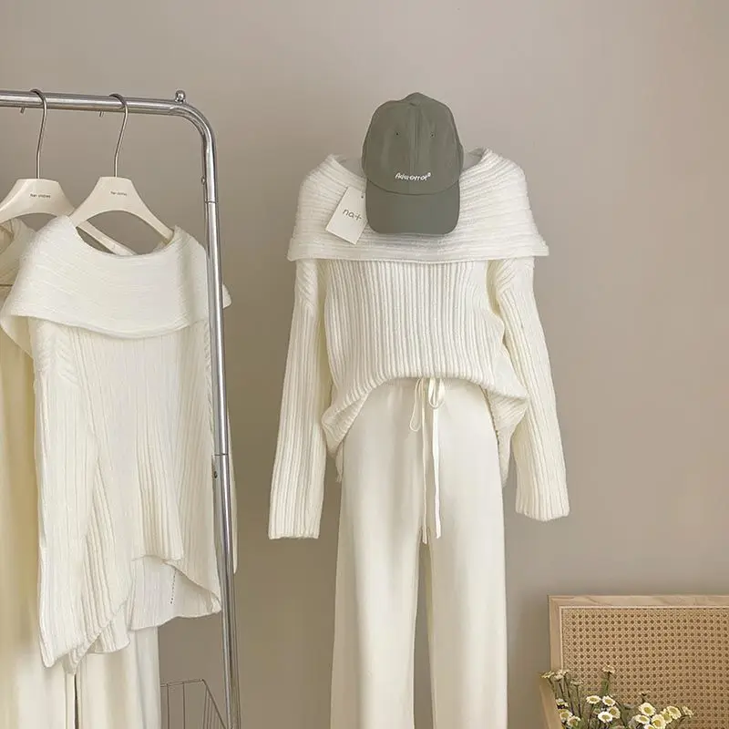 BEENLE Spring Beige Woman Soft One-line Shoulder Sweater Loose Korean Fashion Pullover Solid Simple Casual Knitwear Loose Tops
BEENLE Spring Beige Woman Soft One-line Shoulder Sweater Loose Korean Fashion Pullover Solid Simple Casual Knitwear Loose Tops