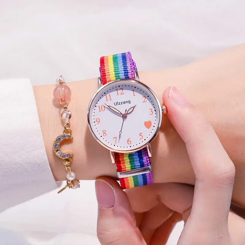 Fashion Round Quartz Luminous Dial Casual Wrist Watches Fabric Strap Fashionable Clock Waterproof Wristwatch for Ladies
Fashion Round Quartz Luminous Dial Casual Wrist Watches Fabric Strap Fashionable Clock Waterproof Wristwatch for Ladies