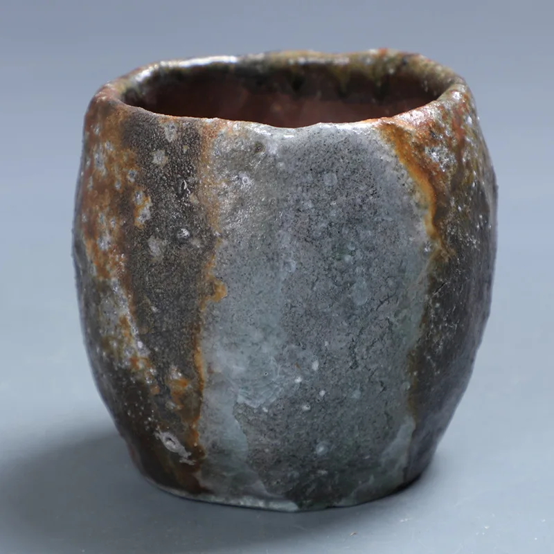 Pure Hand Pinch Firewood Tea Cup Small Wood Kiln Tea Cup Bare Firewood Burning Burning Master Cup Natural Dust Glaze Wood Fire C
Pure Hand Pinch Firewood Tea Cup Small Wood Kiln Tea Cup Bare Firewood Burning Burning Master Cup Natural Dust Glaze Wood Fire C