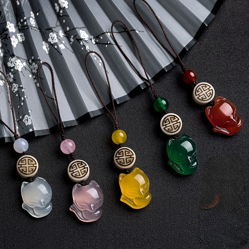 Wangtaoyun Fox mobile phone chain pendant natural agate chalcedony U disk pendant female
Wangtaoyun Fox mobile phone chain pendant natural agate chalcedony U disk pendant female