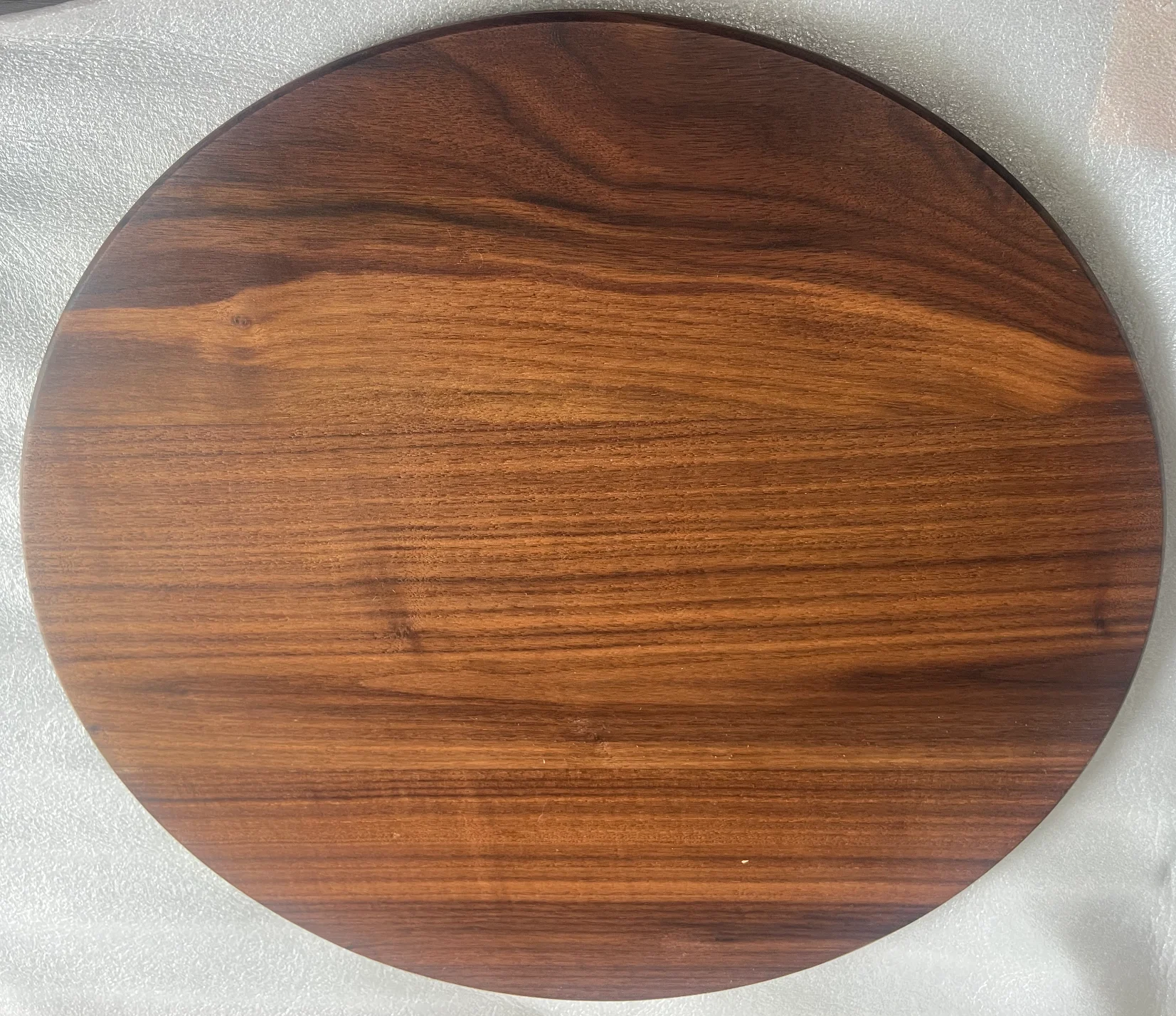 1pcs 450x450x15mm(Waxed) North American Black Walnut Round Wood DIY Solid Wood Desktop Board Craft Material(Can Customized)
1pcs 450x450x15mm(Waxed) North American Black Walnut Round Wood DIY Solid Wood Desktop Board Craft Material(Can Customized)
