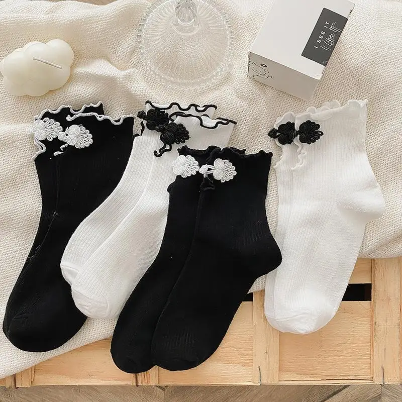 Lace Buckle Long Socks Black White Socks JK Lolita Sweet Girls Japanese Kawaii Cute Frilly Ruffle Socks Chinese Styles Wholesale
Lace Buckle Long Socks Black White Socks JK Lolita Sweet Girls Japanese Kawaii Cute Frilly Ruffle Socks Chinese Styles Wholesale
