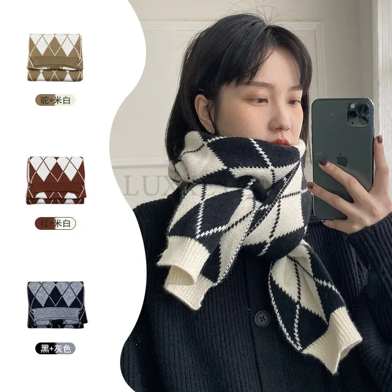 New Classic Plaid Scarf Cashmere Thick Shawl Diamond Women's Winter Long Pashmina Knitted Scarf
New Classic Plaid Scarf Cashmere Thick Shawl Diamond Women's Winter Long Pashmina Knitted Scarf