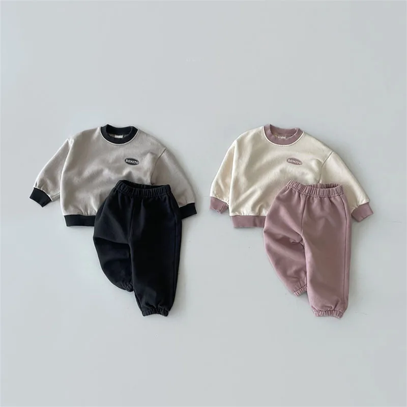 2022 New Children Casual Sweatshirt + Pants 2pcs Suit Autumn Baby Letter Print Clothes Set Loose Boys Girls Pullover Kid Outfits
2022 New Children Casual Sweatshirt + Pants 2pcs Suit Autumn Baby Letter Print Clothes Set Loose Boys Girls Pullover Kid Outfits
