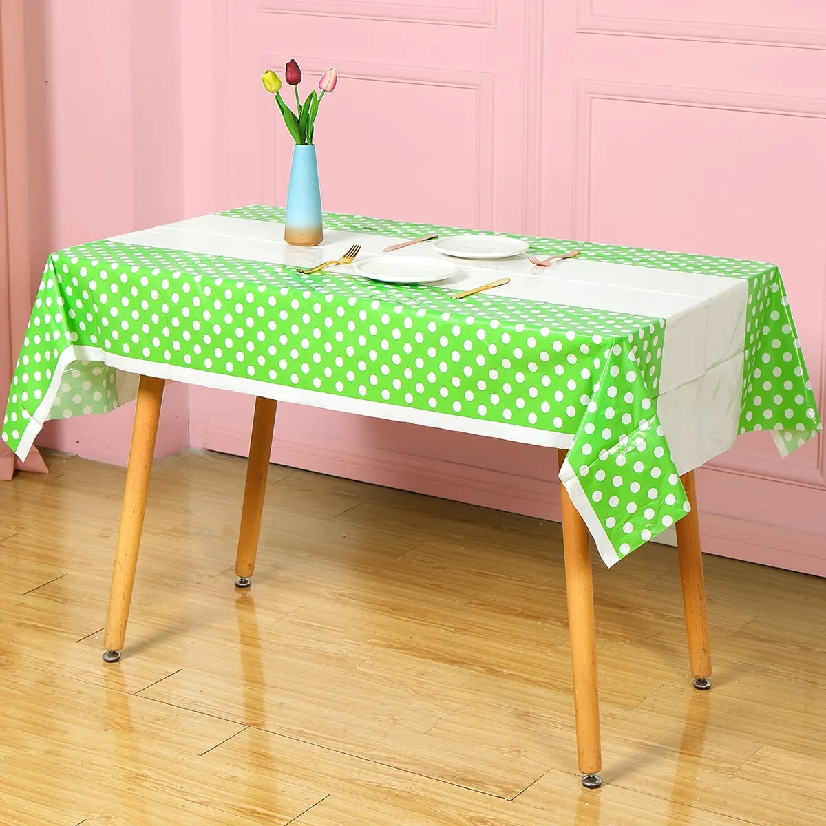 Green Polka Dot Plastic Tablecloth Polka Dot Table Cover for Birthday Party Decorations Baby Shower Party Disposable Table Cloth
Green Polka Dot Plastic Tablecloth Polka Dot Table Cover for Birthday Party Decorations Baby Shower Party Disposable Table Cloth
