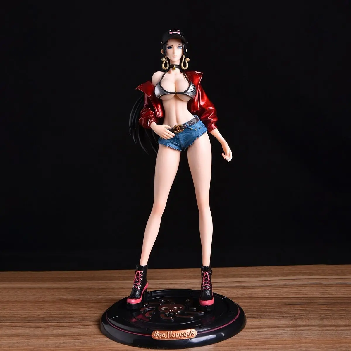 One Piece Hand-made GK Tide Brand Fashion Trend Hancock Empress Robin Snake Ji Nami Royal Sister Decoration Model
One Piece Hand-made GK Tide Brand Fashion Trend Hancock Empress Robin Snake Ji Nami Royal Sister Decoration Model