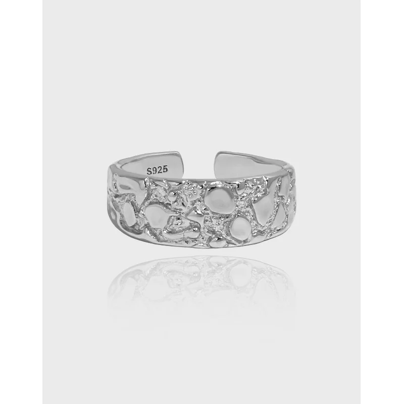 Real 925 Silver Hammered Texture Rings For Women Minimalist Design Personalized Party Ring Trending Products 2022 Fine Jewelry
Real 925 Silver Hammered Texture Rings For Women Minimalist Design Personalized Party Ring Trending Products 2022 Fine Jewelry