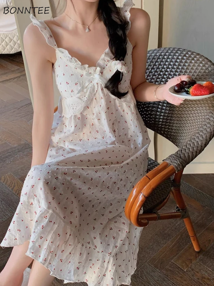 Женская ночная рубашка с открытой спиной, летняя Классическая Ночная рубашка средней длины с оборками и простым рукавом в Корейском стиле р...
Женская ночная рубашка с открытой спиной, летняя Классическая Ночная рубашка средней длины с оборками и простым рукавом в Корейском стиле р...