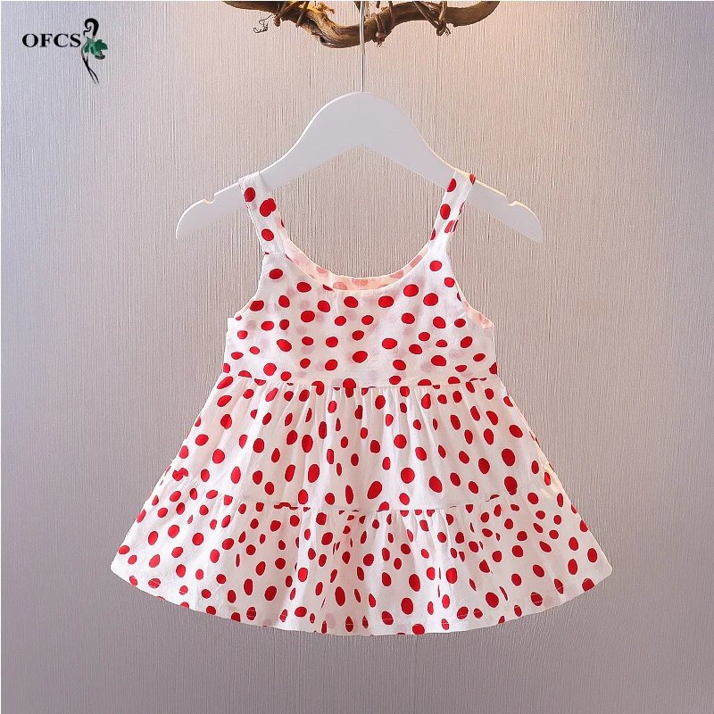 1-4Years New Arrival Baby Clothes Summer Party Style Dress Girls Sexy Red And Green Polka Dot Sleeveless Children Dresses Cotton
1-4Years New Arrival Baby Clothes Summer Party Style Dress Girls Sexy Red And Green Polka Dot Sleeveless Children Dresses Cotton