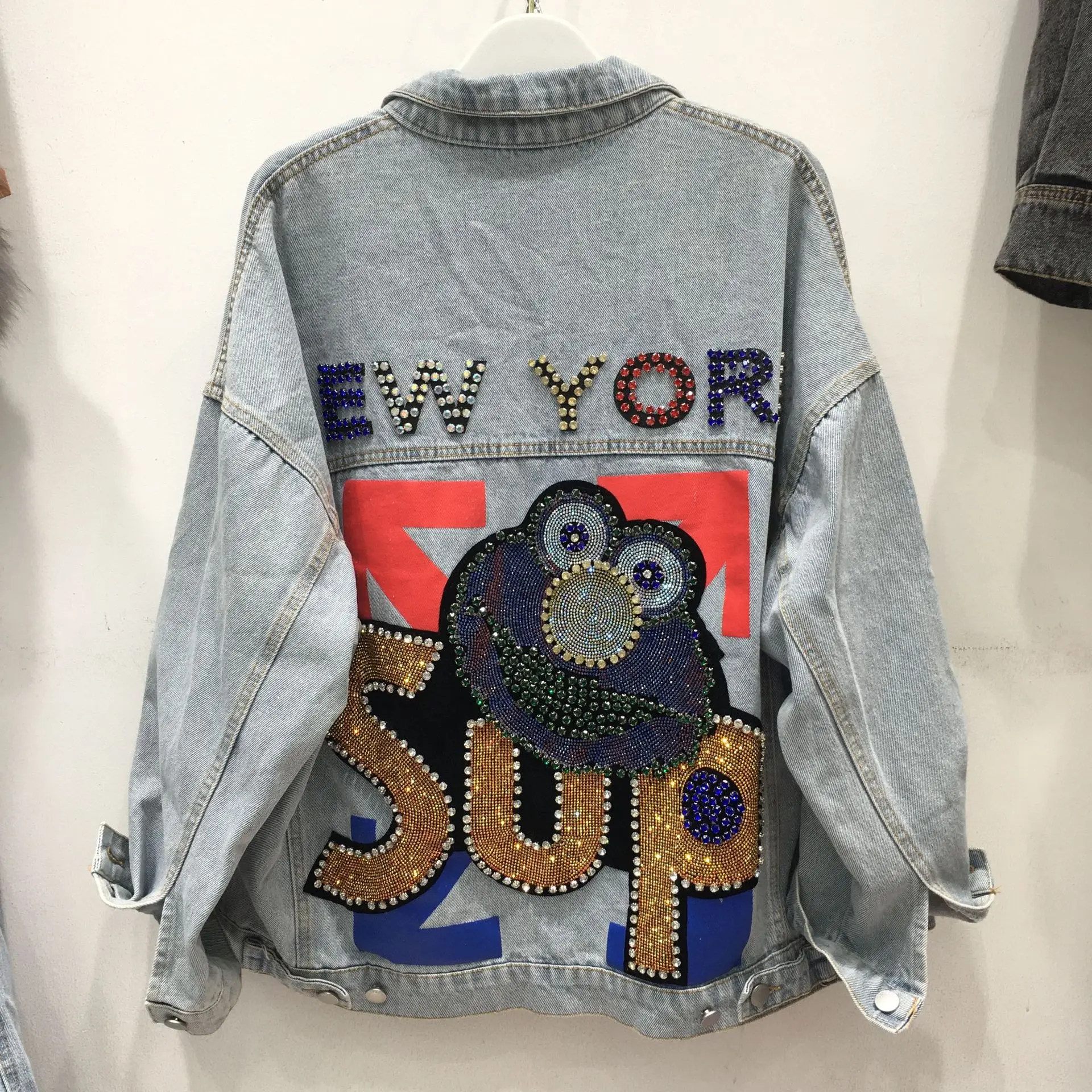 Women Spring Cartoon Print Diamonds Denim Coats and Jackets BF Loose Oversize Sequins Jean Jacket Street Style Clothes
Women Spring Cartoon Print Diamonds Denim Coats and Jackets BF Loose Oversize Sequins Jean Jacket Street Style Clothes