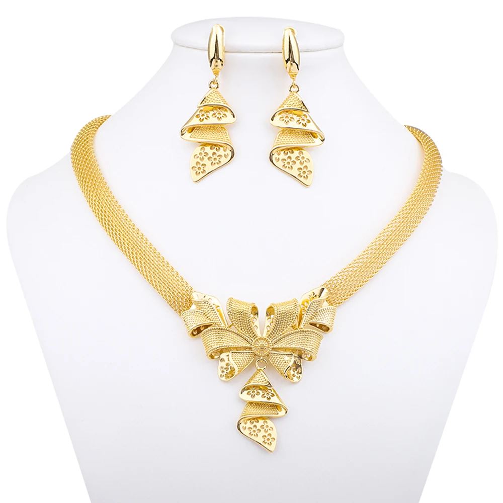 Necklace For Women Necklace Earring Set Irregular Shape Pendant Earrings Luxury Dubai Jewelry Party Wedding Engagement Gifts
Necklace For Women Necklace Earring Set Irregular Shape Pendant Earrings Luxury Dubai Jewelry Party Wedding Engagement Gifts