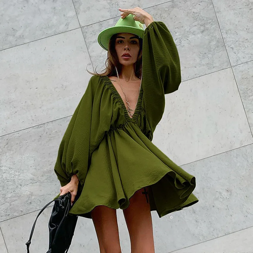 2023 summer women's midi dress with lantern sleeves v-neck sexy fashion high-end retro dress female elegant simple dress
2023 summer women's midi dress with lantern sleeves v-neck sexy fashion high-end retro dress female elegant simple dress