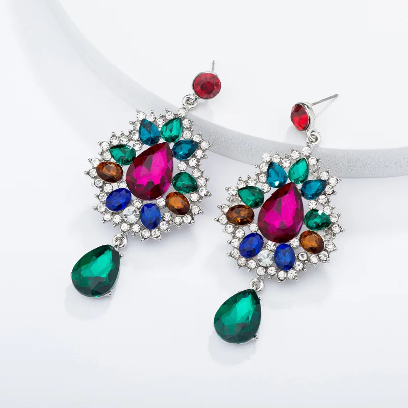 Bohemia Colorful Rhinestone Water Drop Dangle Earrings Women's Elegant Temperament Crystal Drop Earrings Lucury Club Jewelry
Bohemia Colorful Rhinestone Water Drop Dangle Earrings Women's Elegant Temperament Crystal Drop Earrings Lucury Club Jewelry