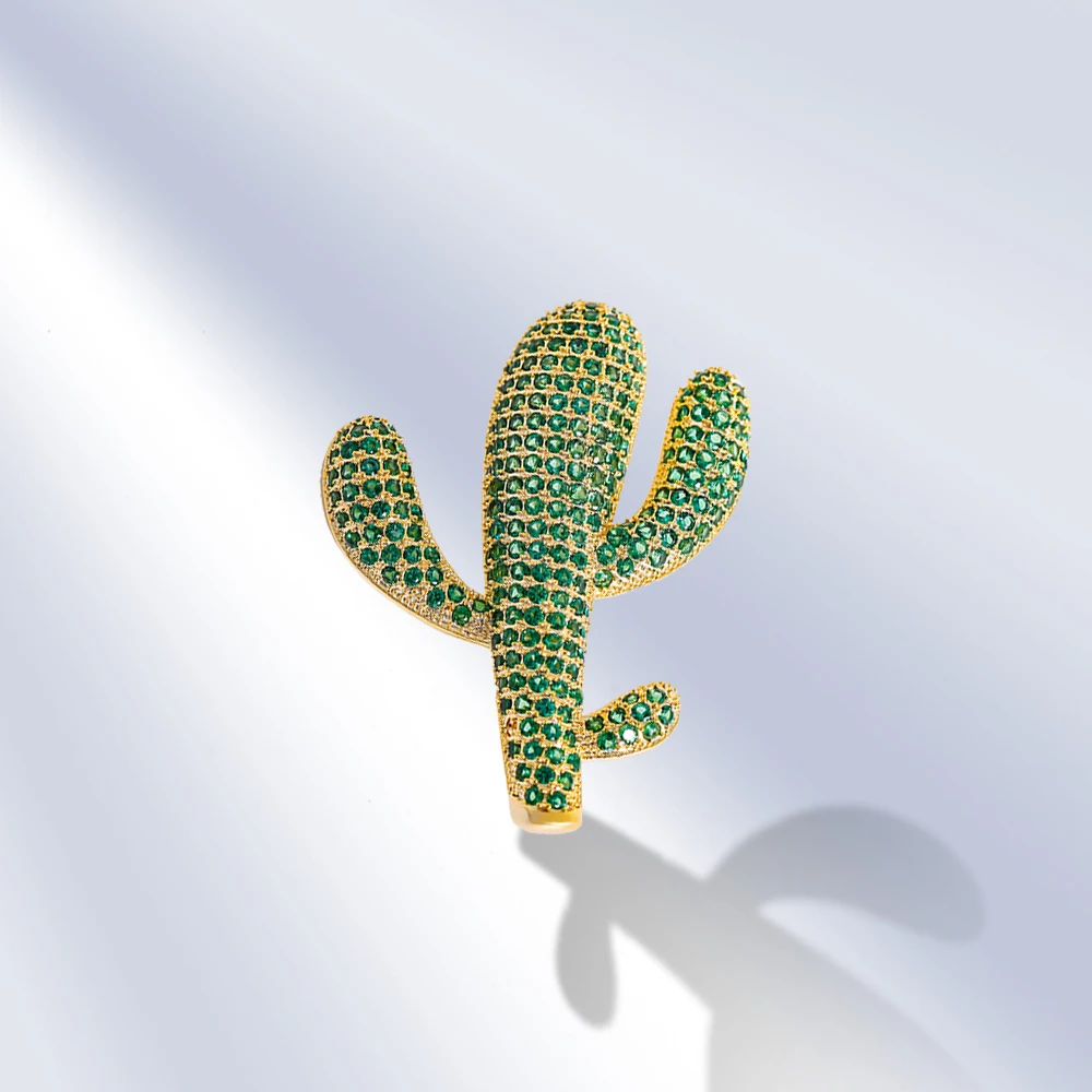 

Fancy Full Green Zircon Paved Cactus Copper Brooches Carnegiea Gigantea Brass Pins For Coat Dress Suit Sweater Jewelry