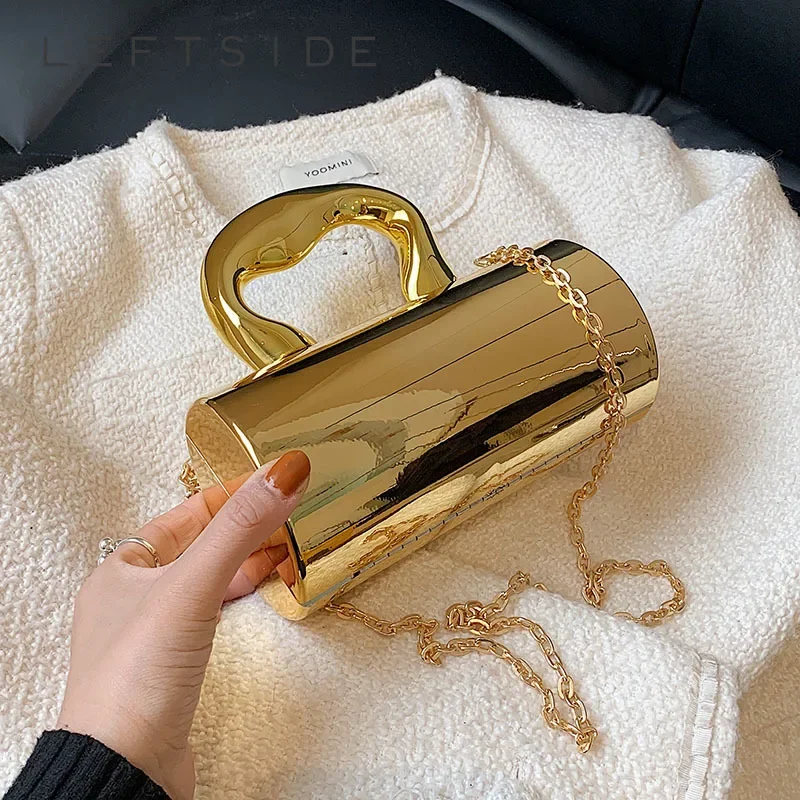 LEFTSIDE Famous Mini Handbags and Purses 2023 Short Handle Chain Crossbody Bag Luxury Designer Evening Party Gold Silver Bag Y2K
LEFTSIDE Famous Mini Handbags and Purses 2023 Short Handle Chain Crossbody Bag Luxury Designer Evening Party Gold Silver Bag Y2K