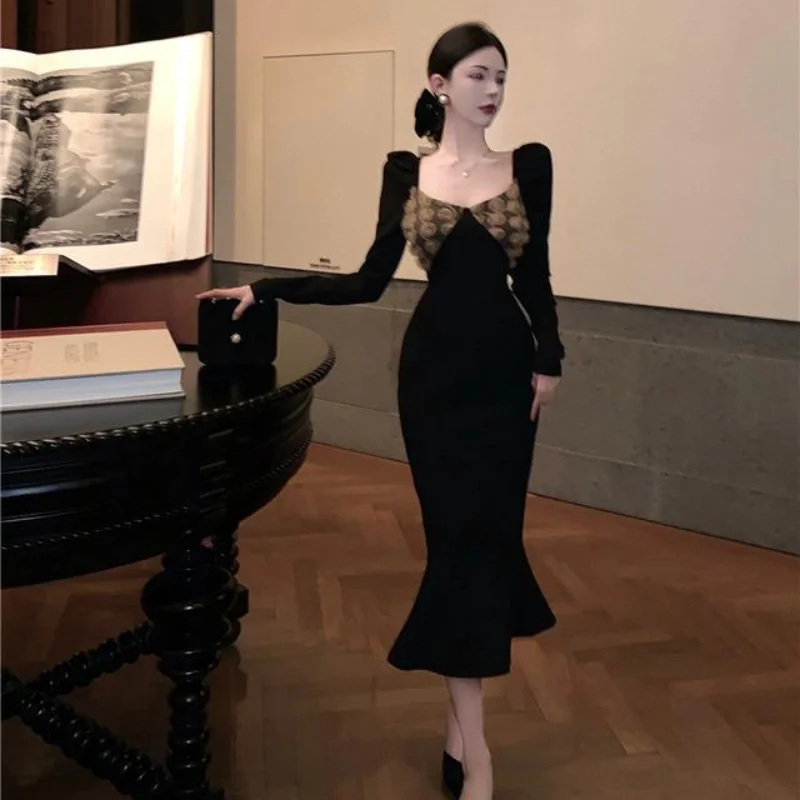 Square Neck Dress Women's Spring and Autumn French Bubble Sleeve Fishtail Dress Medium Long Sleeve Hip Wrap Dress
Square Neck Dress Women's Spring and Autumn French Bubble Sleeve Fishtail Dress Medium Long Sleeve Hip Wrap Dress
