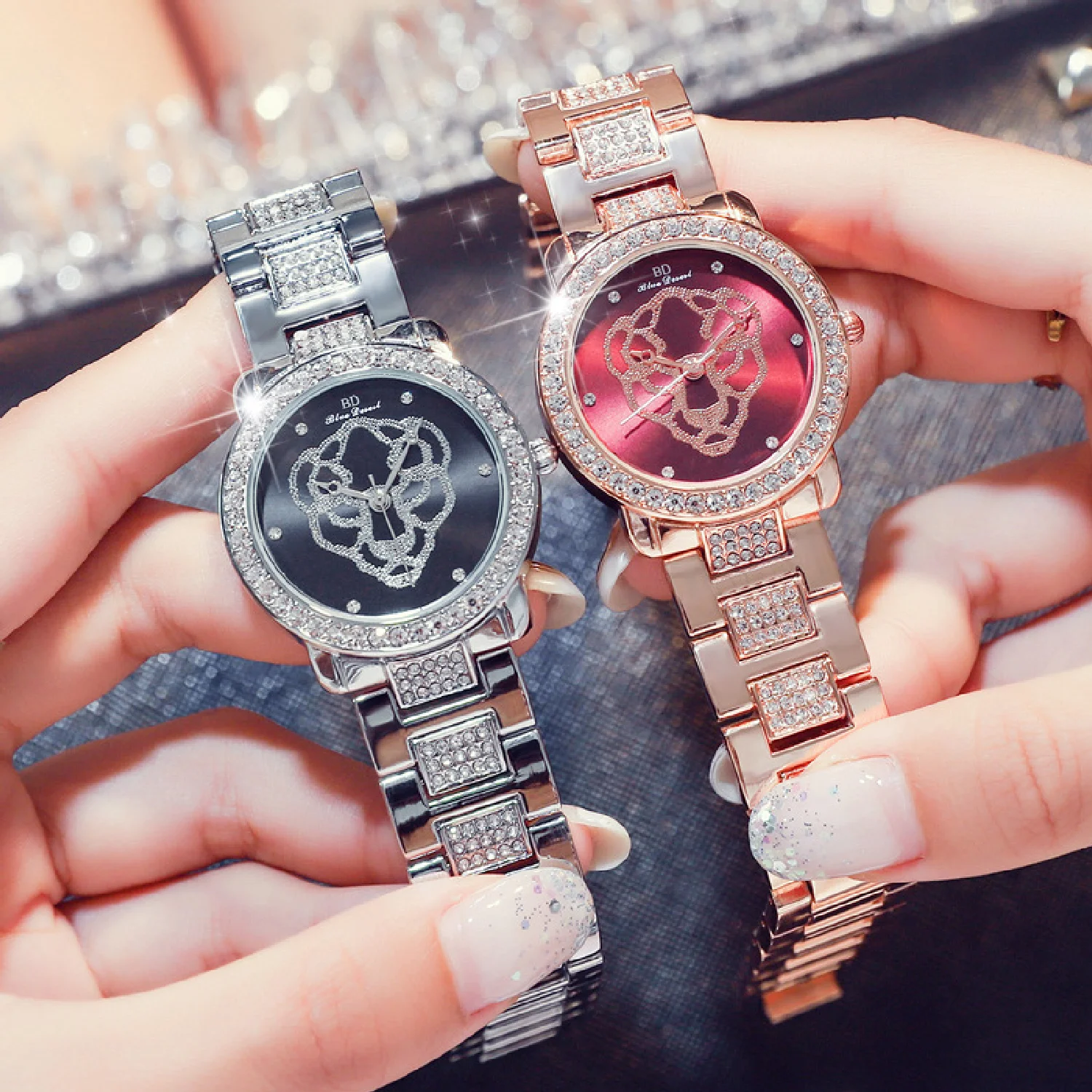 New Leopard Watch Women Fashion Casual Rose Gold Silver Female Quartz Wristwatches Stainless Steel Bracelet Diamond Ladies Clock
New Leopard Watch Women Fashion Casual Rose Gold Silver Female Quartz Wristwatches Stainless Steel Bracelet Diamond Ladies Clock