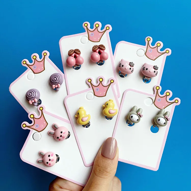 Cute earrings ear clips without pierced for girl cartoon small animal earrings gifts for princess babies fake earrings anti-pain
Cute earrings ear clips without pierced for girl cartoon small animal earrings gifts for princess babies fake earrings anti-pain