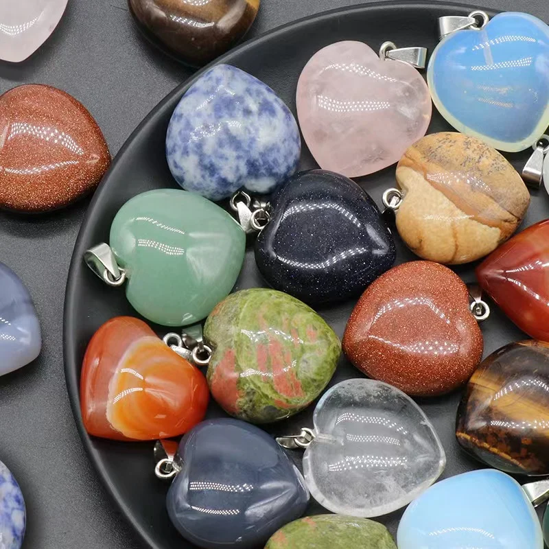 2Pcs Quartz Carved Polished Crystal Heart Pendant Natural Stones Healing Gemstones Crafts Reiki Love Decoration Accessories 
2Pcs Quartz Carved Polished Crystal Heart Pendant Natural Stones Healing Gemstones Crafts Reiki Love Decoration Accessories