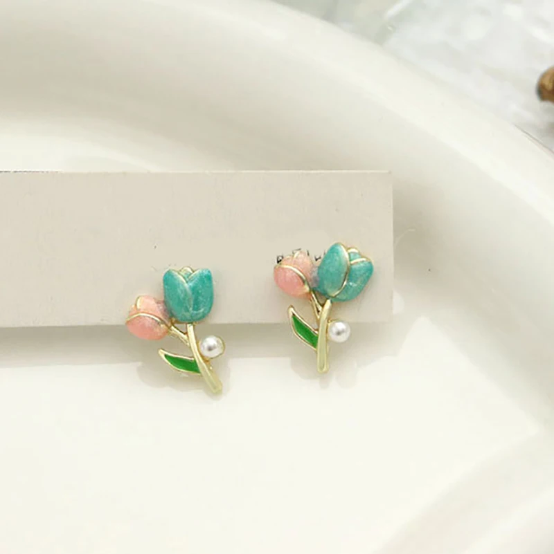 Commuter Color Tulip Flower Earring for Women Exquisite Silver Needle Summer Korean Romantic Dating Jewelry Wholesale Pendiente
Commuter Color Tulip Flower Earring for Women Exquisite Silver Needle Summer Korean Romantic Dating Jewelry Wholesale Pendiente