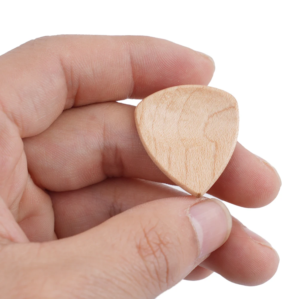 Tones Guitar Pick Wood Acoustic Guitar Picks/Plectrums Sandalwood Timber Hot Sale New Newest Protable Duable Hot
Tones Guitar Pick Wood Acoustic Guitar Picks/Plectrums Sandalwood Timber Hot Sale New Newest Protable Duable Hot