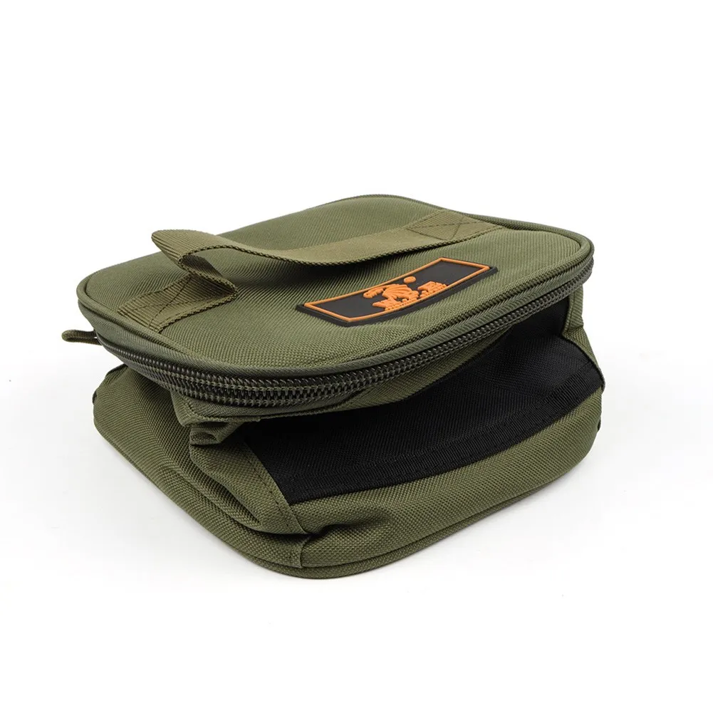 Oxford Cloth Fising Tackle Bag Lure&Gear Multifunctional Reel Storage Case Tear-resistant Waterproof 20*18*15cm
Oxford Cloth Fising Tackle Bag Lure&Gear Multifunctional Reel Storage Case Tear-resistant Waterproof 20*18*15cm