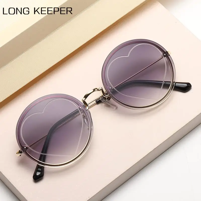 2022 Retro Round Sunglasses Woman Brand Heart Designe Sun Glasses For Male Alloy Female Gradient Lens Oculos De Sol UV400
2022 Retro Round Sunglasses Woman Brand Heart Designe Sun Glasses For Male Alloy Female Gradient Lens Oculos De Sol UV400