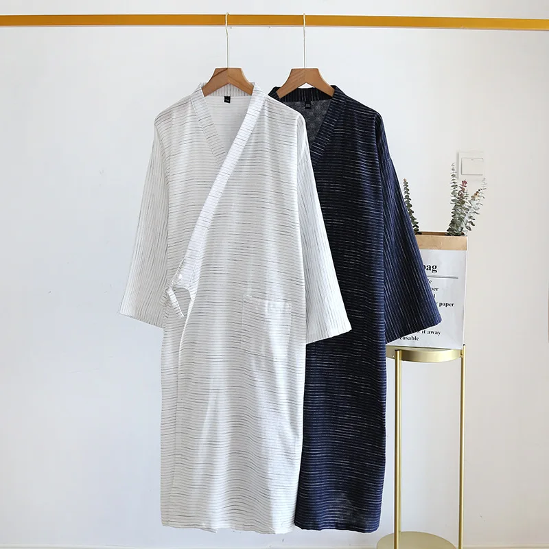 New Style Bathrobe Men's Long Cotton Cloth Spring and Summer Robe Large Size Men's Striped Bathrobe Home Service Sweat Steaming
New Style Bathrobe Men's Long Cotton Cloth Spring and Summer Robe Large Size Men's Striped Bathrobe Home Service Sweat Steaming