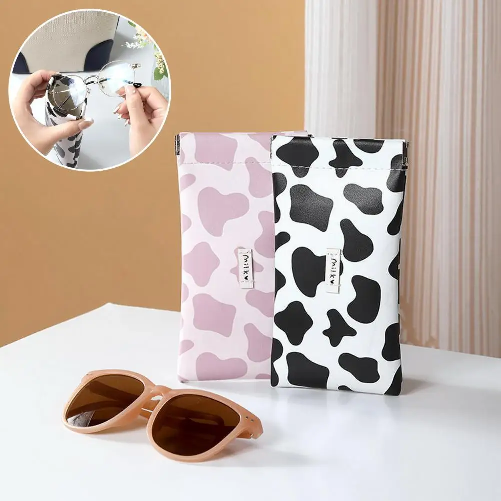 Versatile Eyewear Storage Cute Cartoon Cow Glasses Bag Portable Storage for Sunglasses Makeup Essentials Glasses Case
Versatile Eyewear Storage Cute Cartoon Cow Glasses Bag Portable Storage for Sunglasses Makeup Essentials Glasses Case