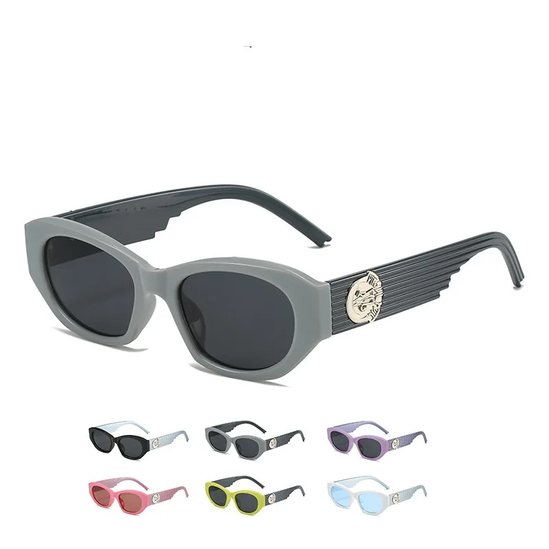Luxury Cat Eye Sunglasses For Women Small Frame Vintage Fashion Brand Designer Gradient Sun Glasses For Female Lunette De Soleil
Luxury Cat Eye Sunglasses For Women Small Frame Vintage Fashion Brand Designer Gradient Sun Glasses For Female Lunette De Soleil
