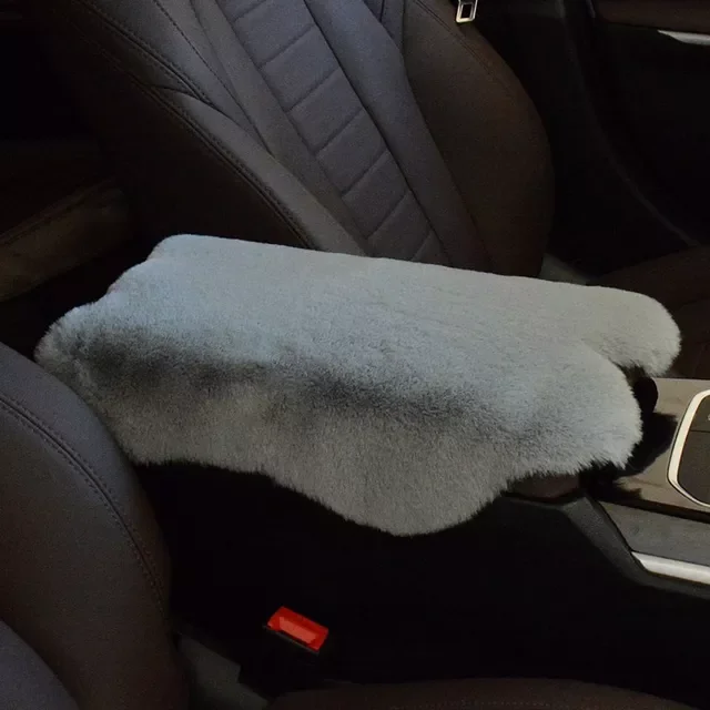 Car Rex Rabbit Plush Armrest Box Cushion Cover Interior Central Armrest Cushion Warmth Armrest Cover Universal 20x30cm 
Car Rex Rabbit Plush Armrest Box Cushion Cover Interior Central Armrest Cushion Warmth Armrest Cover Universal 20x30cm
