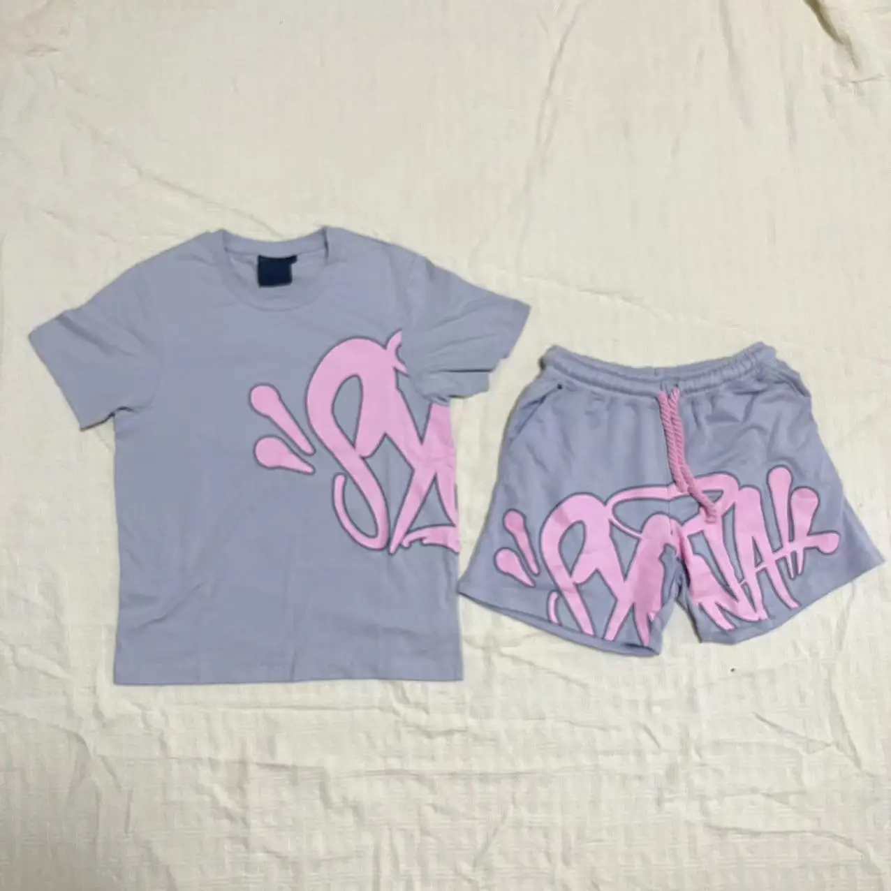 T Shirt Shorts Pants Two Piece Y2K Style Harajuku Fashion Streetwear Men Women Letters Print Oversized Top Shorts Set Sportswear
T Shirt Shorts Pants Two Piece Y2K Style Harajuku Fashion Streetwear Men Women Letters Print Oversized Top Shorts Set Sportswear