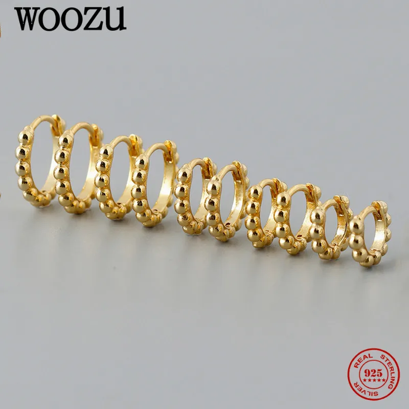 Серьги-кольца женские из серебра 925 пробы с круглыми бусинами
Серьги-кольца женские из серебра 925 пробы с круглыми бусинами