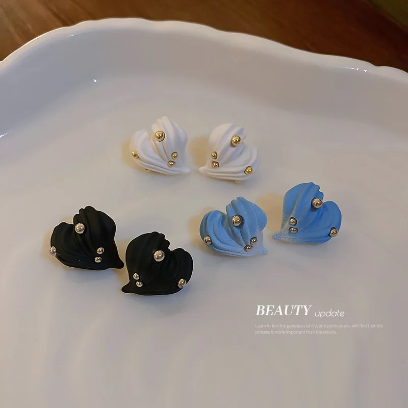 Minar Korean Cute Multi Coloured Gradient Heart Earring for Women Gold Color Beads Irregular Love Dangle Earrings Wholesale
Minar Korean Cute Multi Coloured Gradient Heart Earring for Women Gold Color Beads Irregular Love Dangle Earrings Wholesale