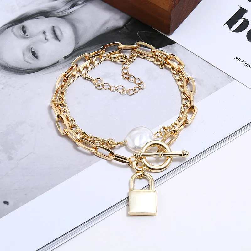 Hot Shiny Gold Color Simulated Pearl Chunky Link Chain Statement Hip Hop Bracelet for Women Men statement Bangle Fashion Jewelry
Hot Shiny Gold Color Simulated Pearl Chunky Link Chain Statement Hip Hop Bracelet for Women Men statement Bangle Fashion Jewelry