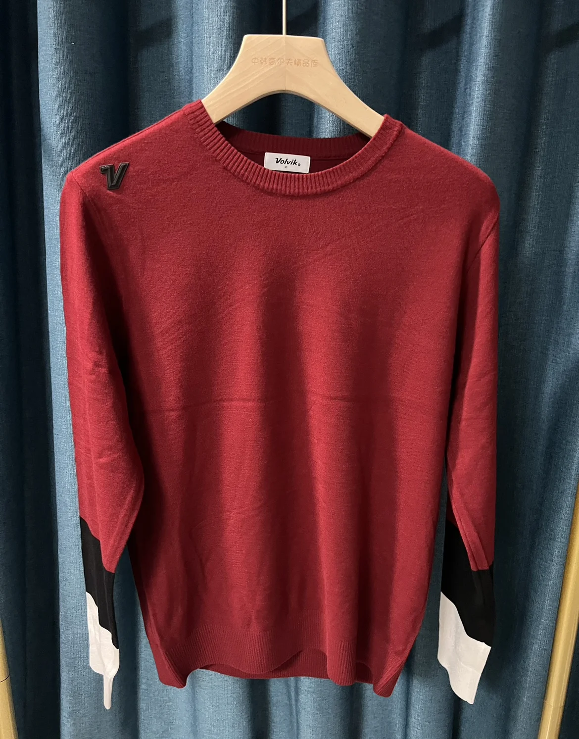 Golf Men's Autumn Knit Low Round Neck Elastic Comfortable Color Matching Fashion Golf Knit 
Golf Men's Autumn Knit Low Round Neck Elastic Comfortable Color Matching Fashion Golf Knit